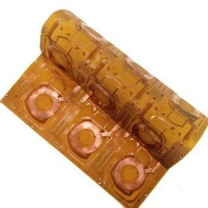 用于紧凑型电子系统的汽车仪表板中的柔性 PCB。 用于紧凑型电子系统的汽车仪表板中的柔性 PCB。