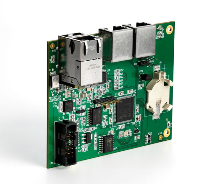 用于无人机应用的高Tg PCB材料特性信息图。