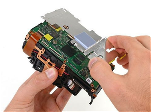 东山精密拟2.9亿美元收购PCB制造资产