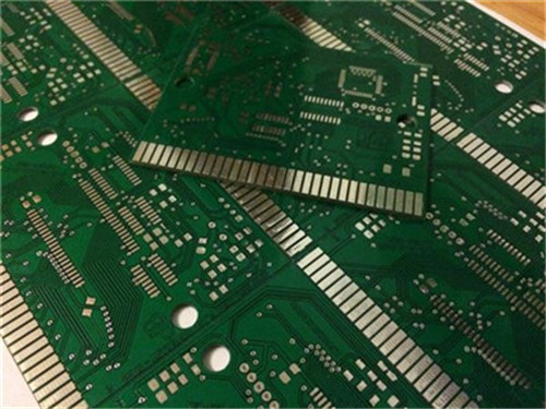 Universal Robots机器人助力昆山东威电镀设备技术公司实现PCB无人化生产